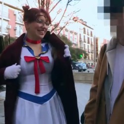 Eva turns into Sailor Moon to try to hunt down some geek from the comic shops
